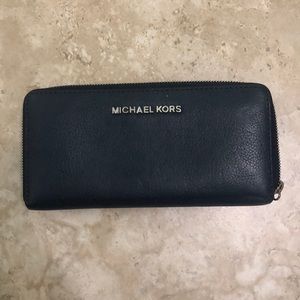 Michael Kors wallet